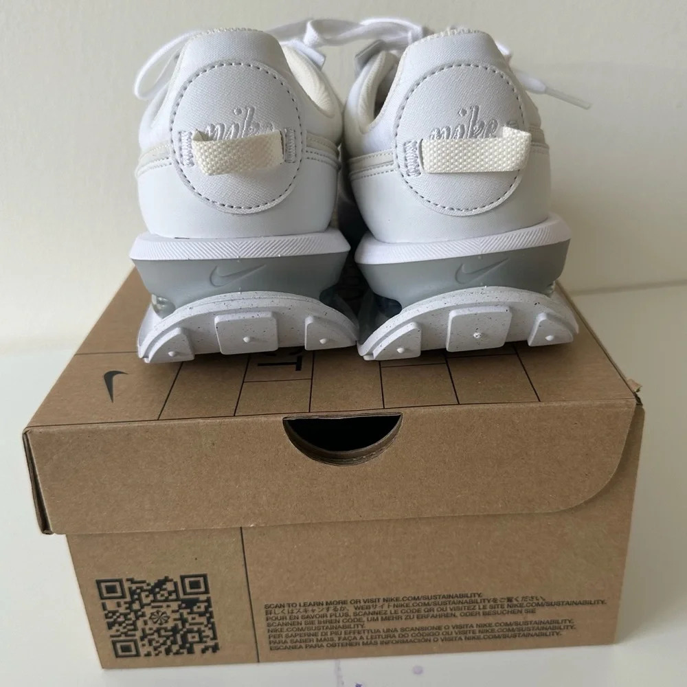 Nike Air Max Pre Day White Size 7 NEW IN BOX - Picture 6 of 10
